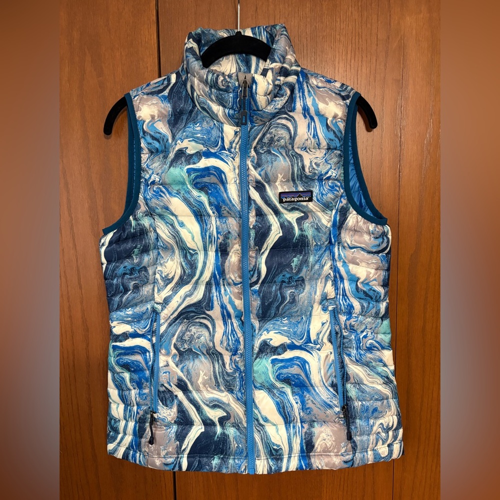 Patagonia Lightweight Down Puffer Vest Rare Wave Print Size Small